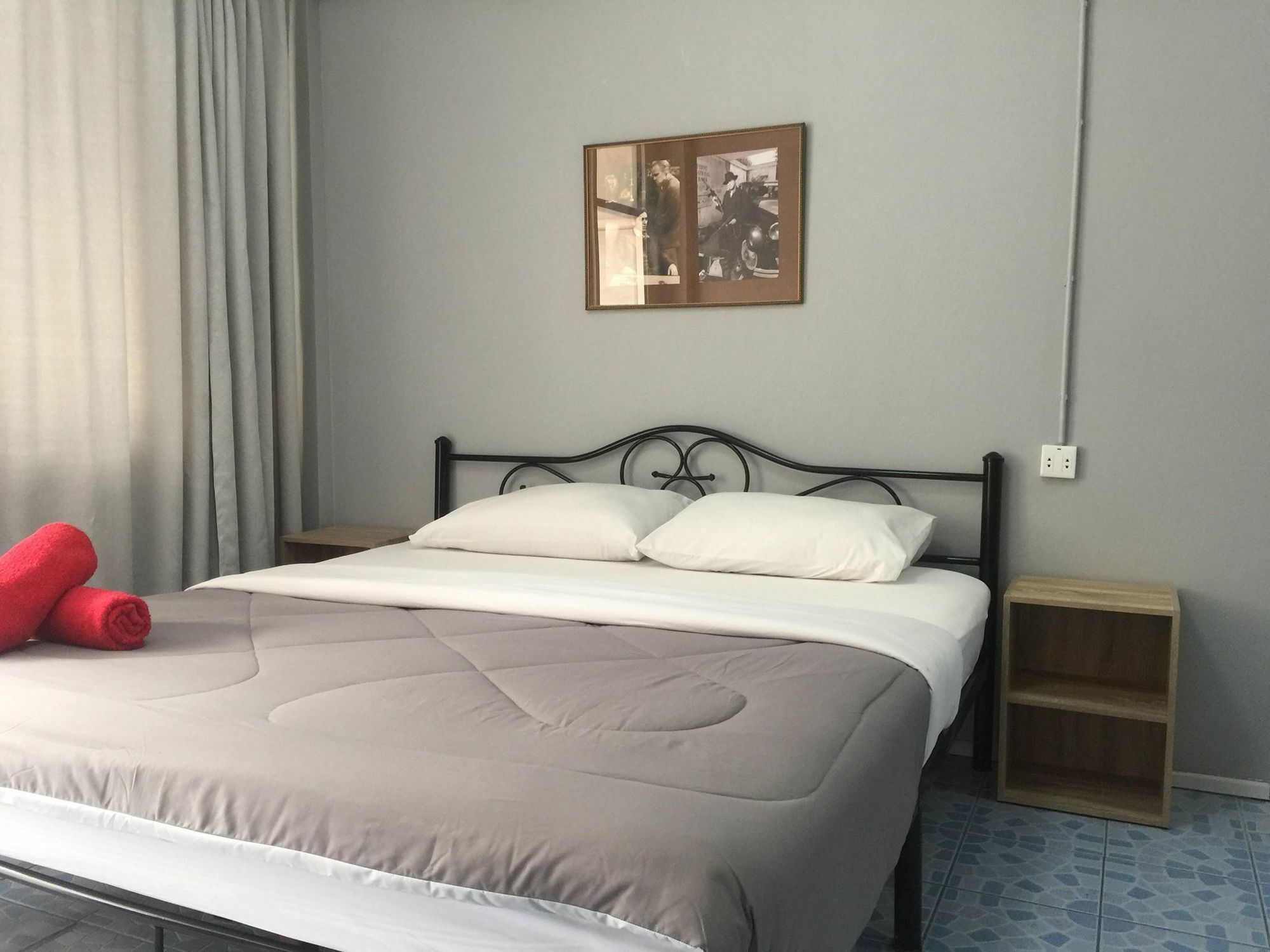 Hotel Seaview Jomtien Exterior foto