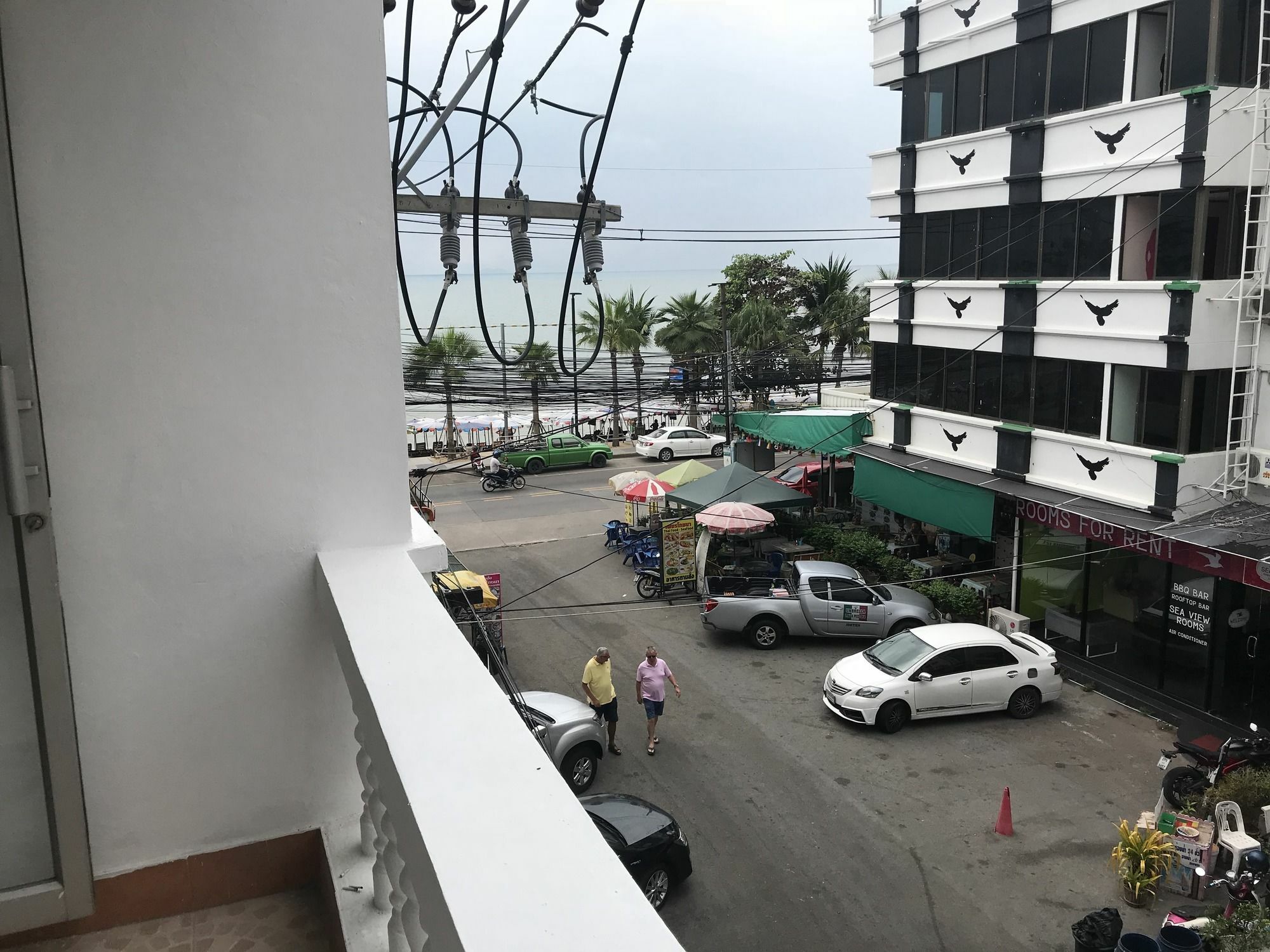 Hotel Seaview Jomtien Exterior foto